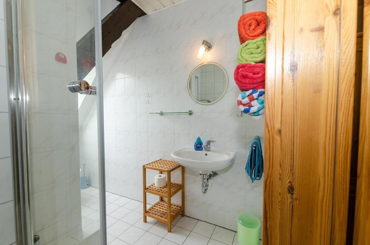 Ferienwohnung-Auf-Ruegen-Fuer-3-Erwachsene-Und-1-Kind-In-Schaprode-Zi6 Bagian luar foto